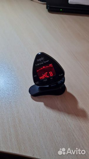 Тюнер для настройки гитары.Musedo T-30 Clip Tuner