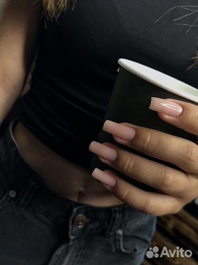 Маникюр, наращивание ногтей