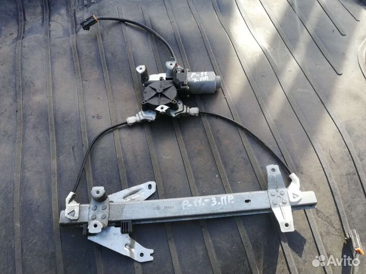 Стеклоподъемник Ниссан Премьера Комфорт Р11