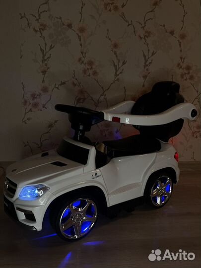 Машинка каталка толокар mercedes