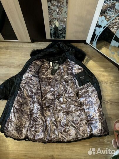 Пуховик женский новый 44 р