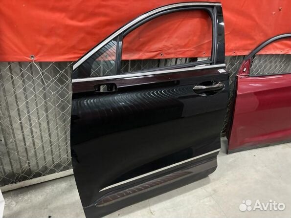 Hyundai Santa Fe 4 дверь передняя левая в сборе