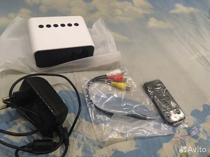 Мини проектор