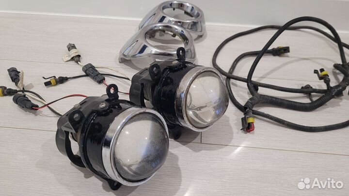Противотуманные фары Форд фокус 3