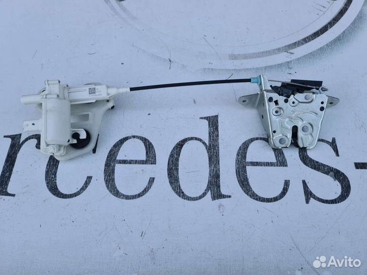 Замок двери багажника Mercedes GLE292