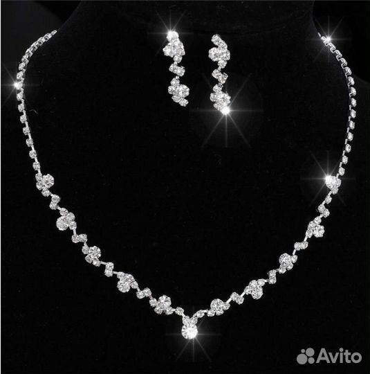 Бижутерия вечерняя новая