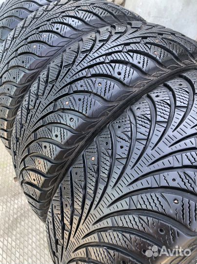 Goodyear UltraGrip Extreme 205/55 R16