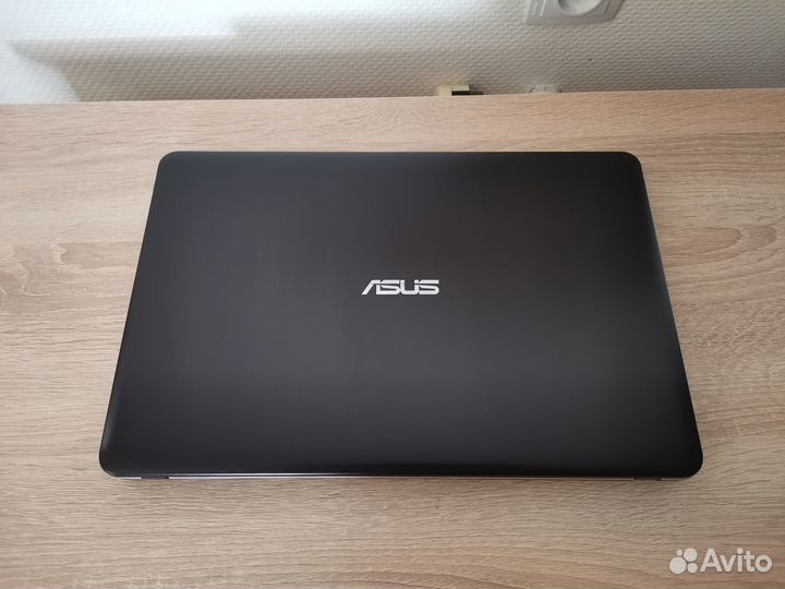Ноутбук Asus Vivobook