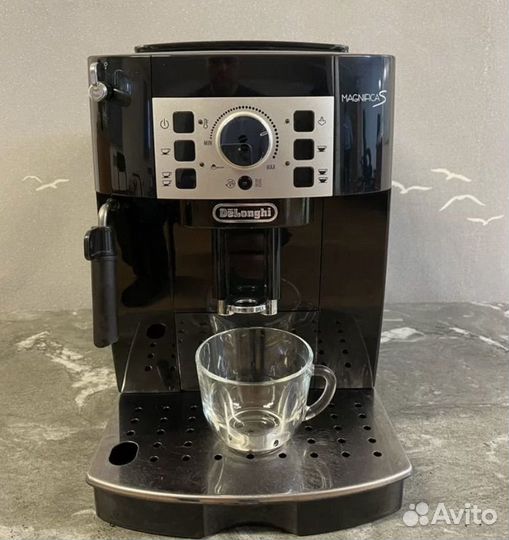 Кофемашина delonghi