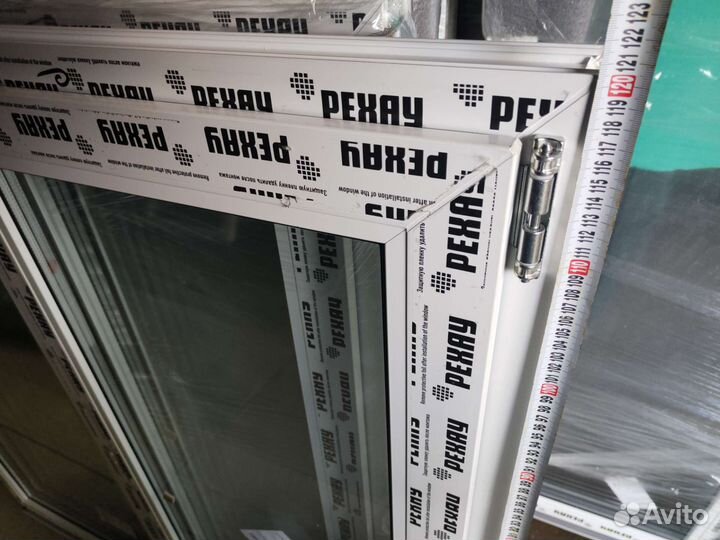 Пластиковые окна Rehau (120 * 120 см.)