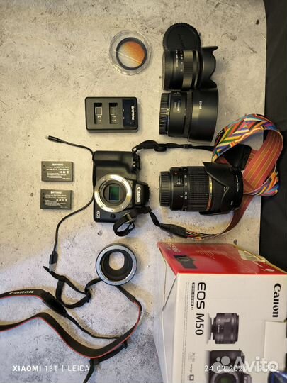 Компактный фотоаппарат canon