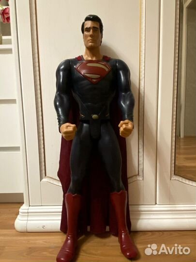 Фигурка Супермена. Человек из Стали