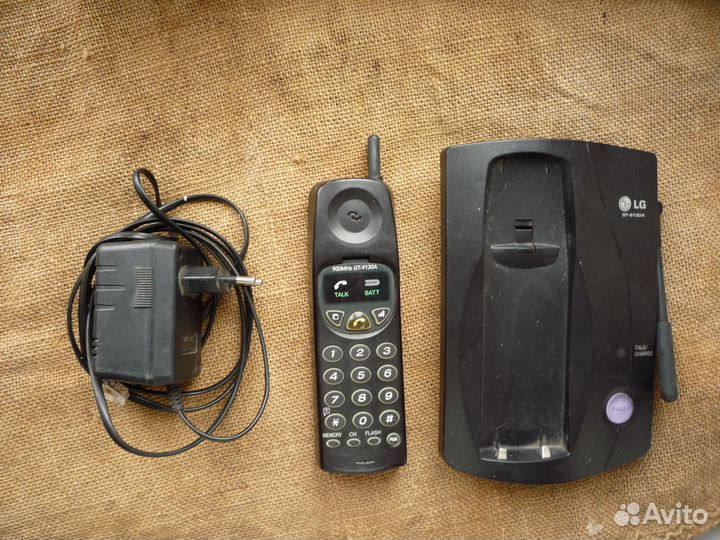 Телефон LG-9130А