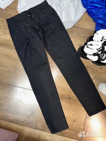 Ботинки и одежда для девушки пакетом, 42