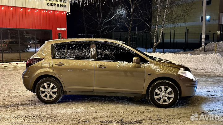 Nissan Tiida 1.6 AT, 2008, 10 000 км