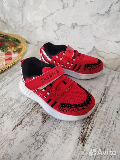 Кроссовки 21 размер девочка