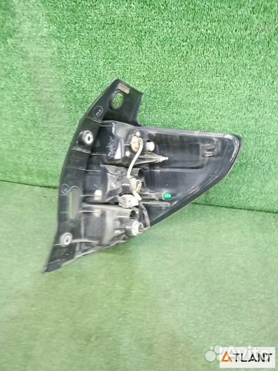 Фонарь задний левый subaru forester