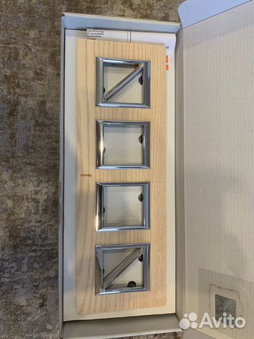 Bticino рамка 4 поста дерево