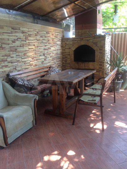 Комната 16 м² в 6-к., 2/2 эт.