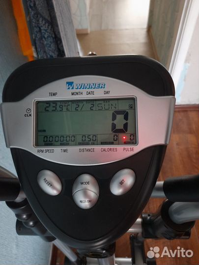 Эллиптический тренажер