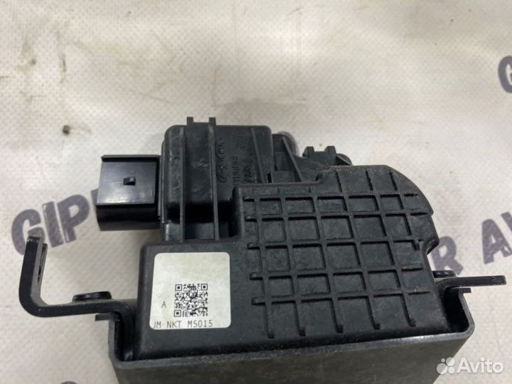 Замок багажника Kia Sorento UM prime 3 D4HBJ 2018