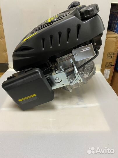Двигатель бензиновый