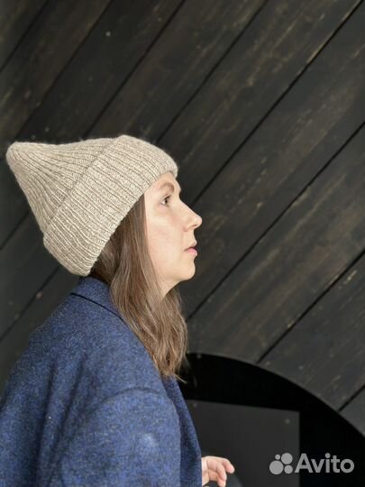 Шапка ручной вязки Состав: альпака р-р 54-56