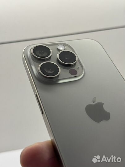 iPhone 15 Pro, 128 ГБ