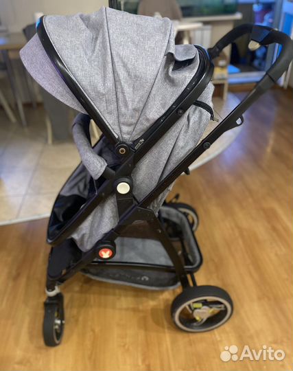 Детская коляска