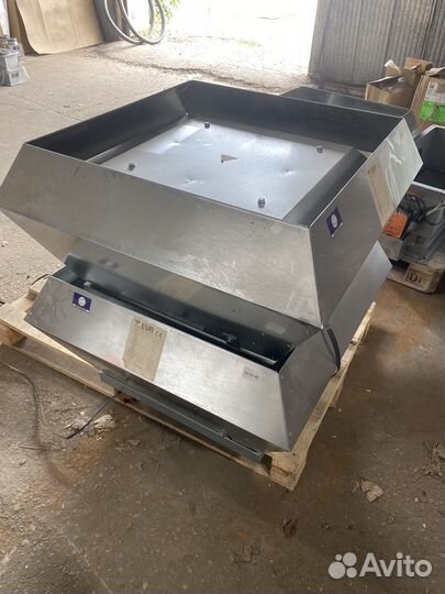 Крышный вентилятор EVR LVK 56/35-4E