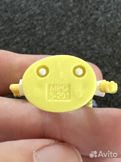 Фигурки киндер Губка боб и улитка Гэри