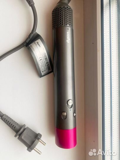 Стайлер dyson