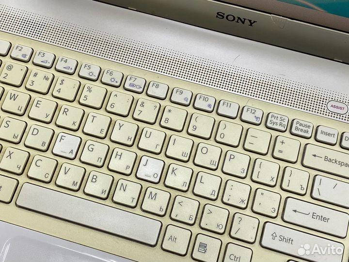 Ноутбук Sony Vaio PCG-71211V