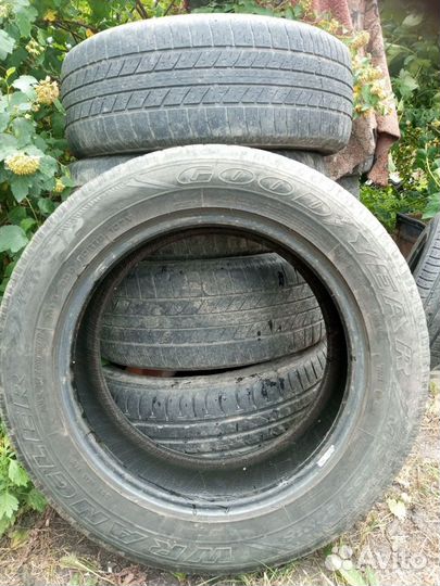 Goodyear Wrangler HP All Weather 235/60 R18