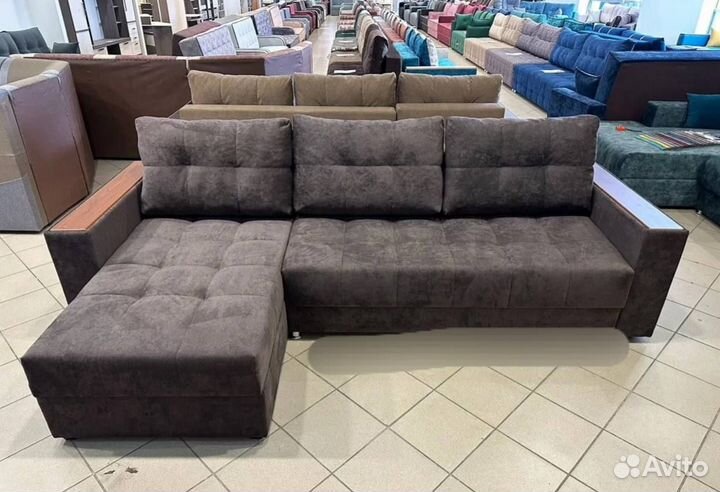 Диван угловой бриз