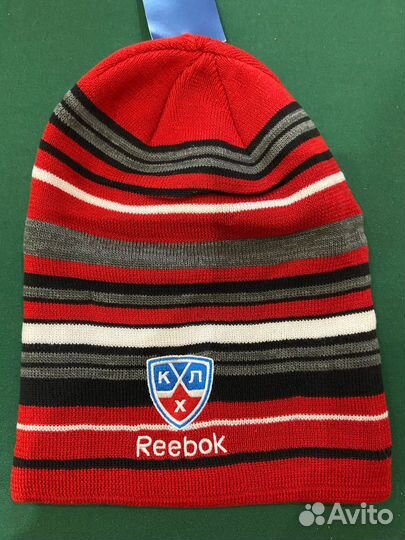 Шапка мерч хк Трактор Reebok