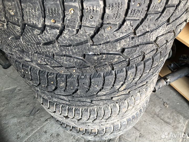 Hankook Winter I'Pike 225/60 R17 99