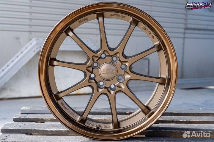 Диски Volk Racing CE28 R17 7.5j ET35 4*100 (D204)