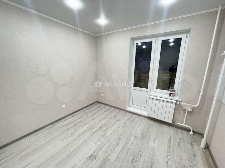 2-к. квартира, 58 м², 5/12 эт.