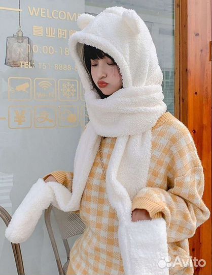 Меховая шапка с ушками