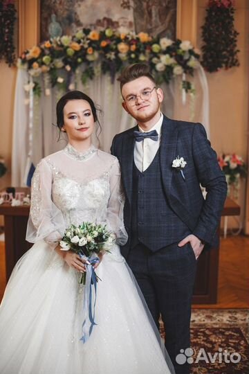 Свадебное платье