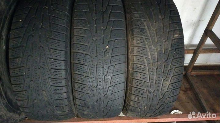 Nokian Tyres Hakkapeliitta R 235/65 R17 108R