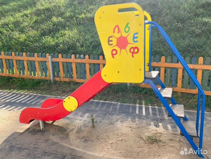 Забор качели горка резиновое покрытие