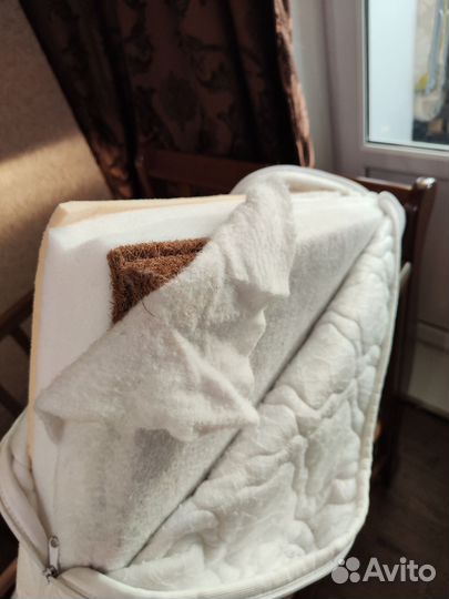 Кроватка детская с матрасом и постельн. принадлеж