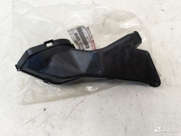 Воздуховод Toyota Prius 30 2009-2015