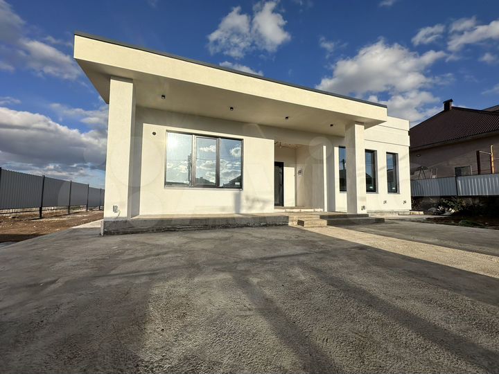 Дом 93 м² на участке 7,1 сот.