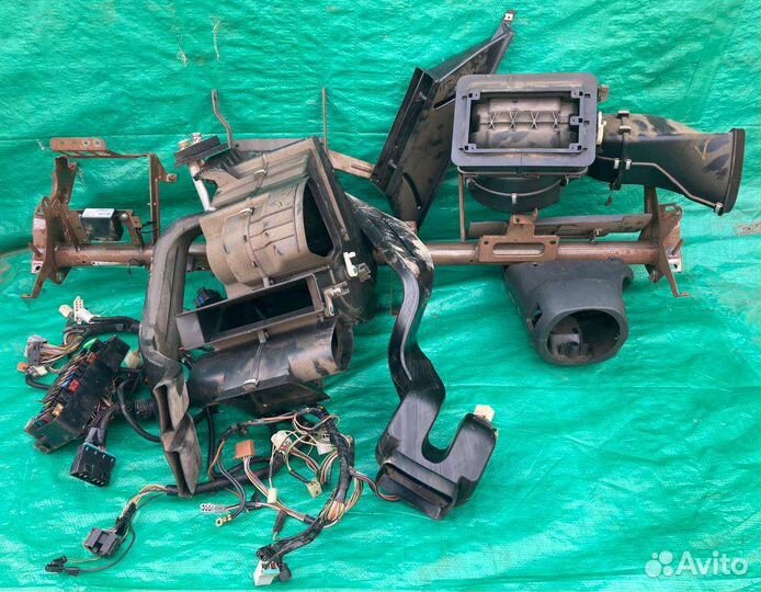 Торпеда LADA Granta в сборе