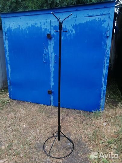 Вешалка напольная офисная