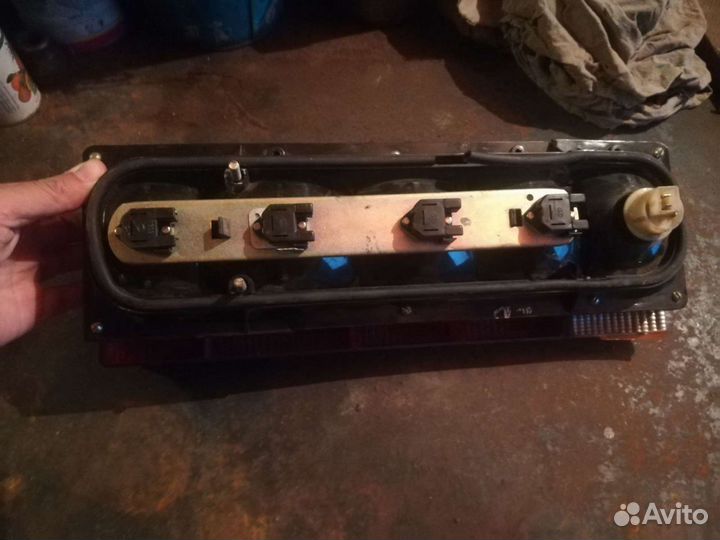 Задний фонарь Москвич 2141