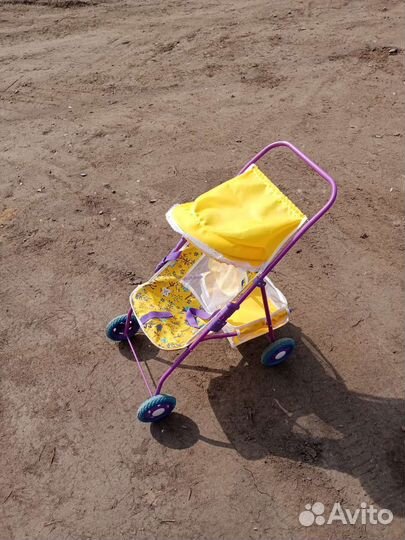 Коляска для кукол